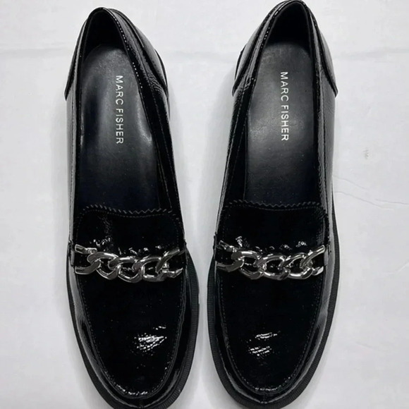 Marc Fisher patent leather size 9.5m Lugsole loafers NWOT - Picture 3 of 8